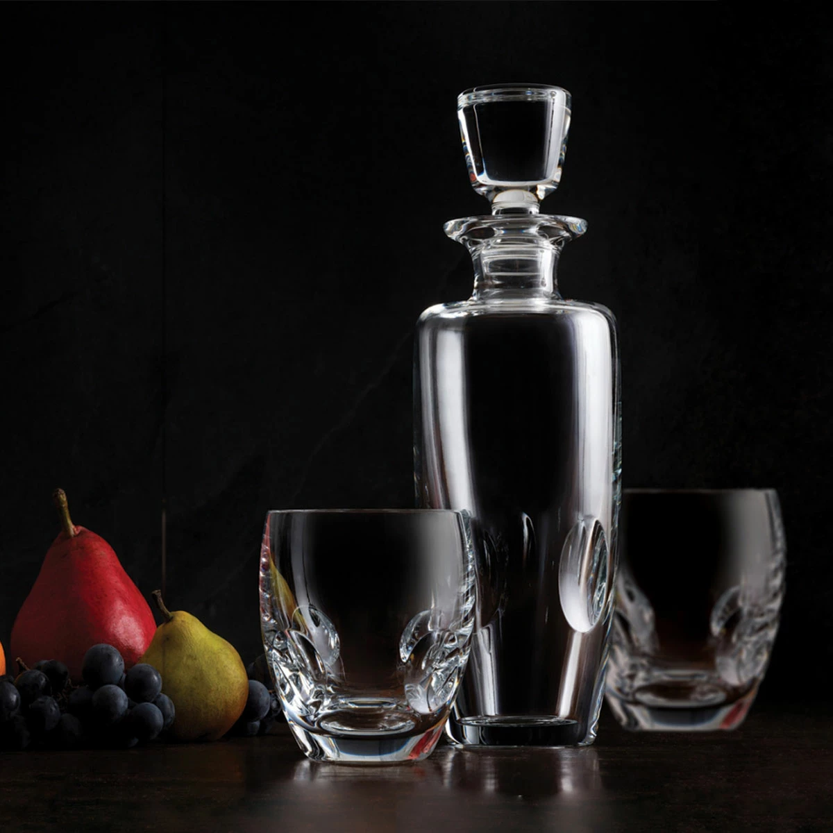 Steuben Verve Whiskey Decanter And 2 DOF Set 2 Steuben Verve Whiskey Decanter And 2 DOF Set - Image 2