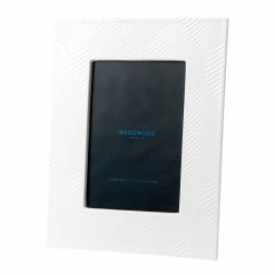 Wedgwood China White Folia 5x7" Picture Frame